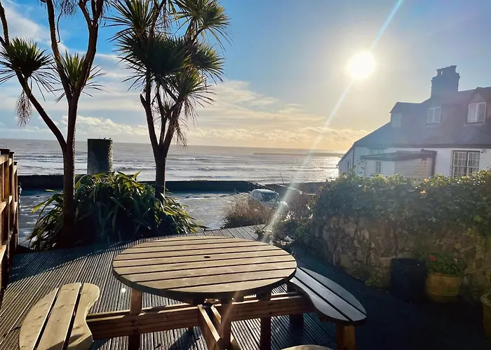 One Long Entry With Terrace Bay View